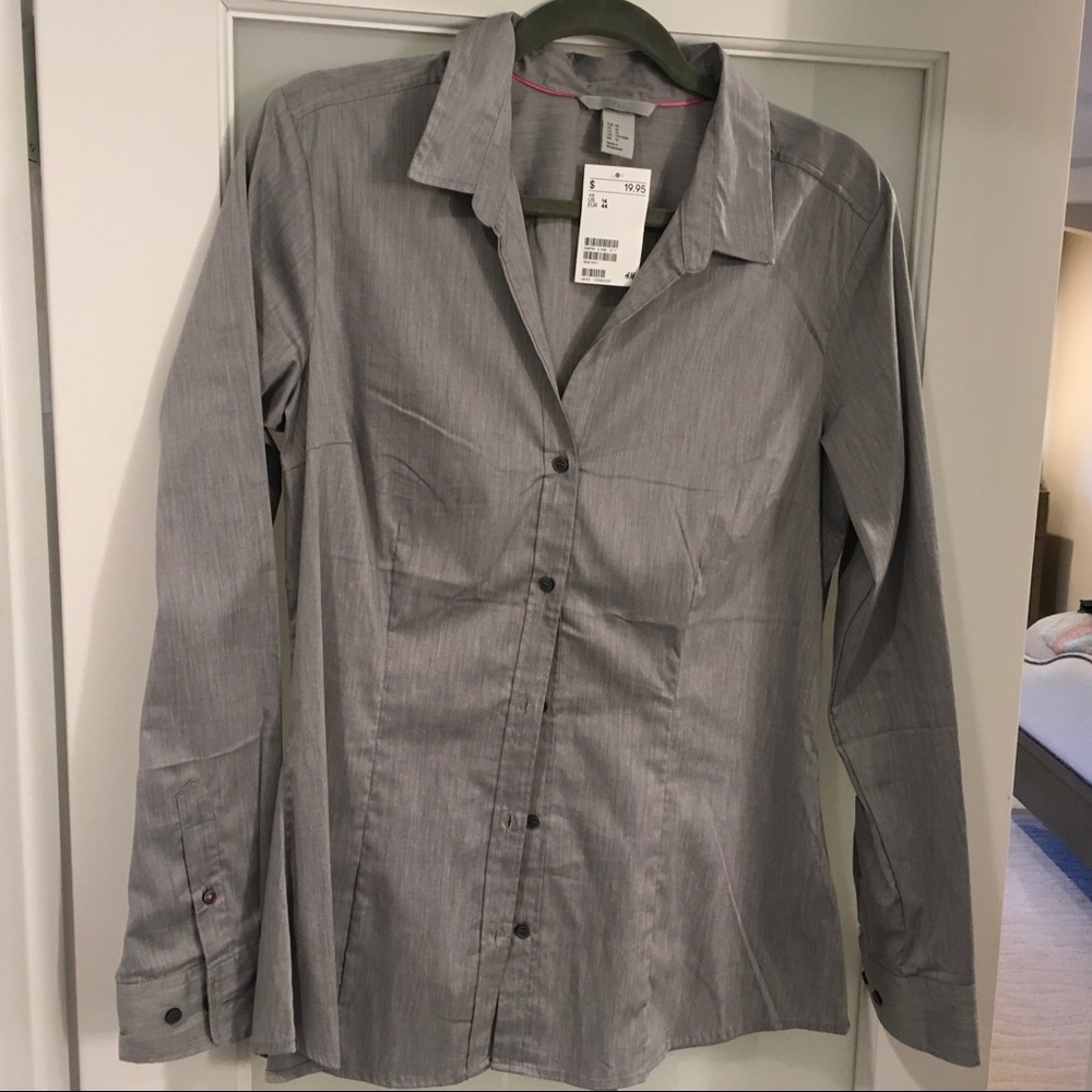 H&M button down gray shirt w/ pink accents.NWT